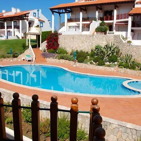 Blue - 4 Bedroom Sea View In Amazing Daire São Martinho do Porto